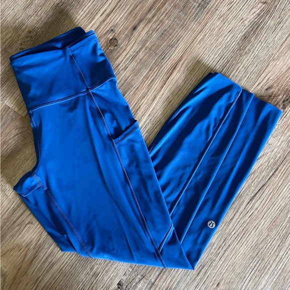 Lululemon Fast & Free HR Tight - Picture 8 of 13